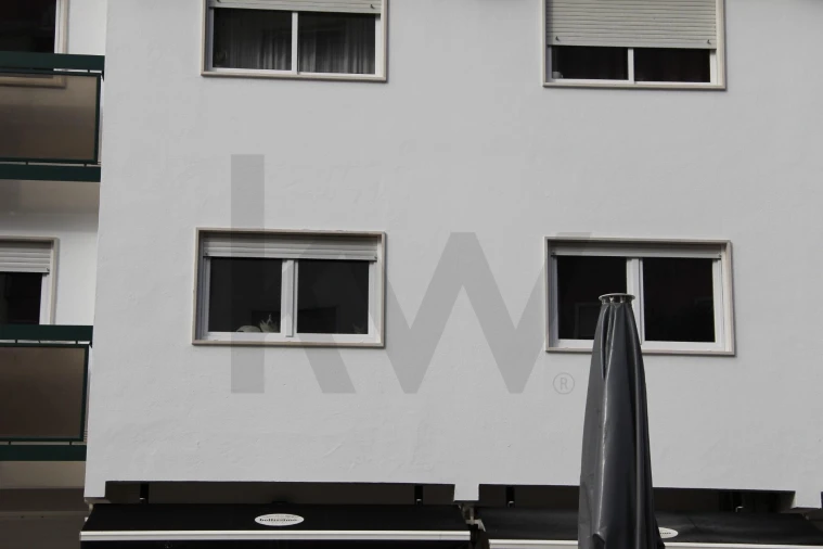 Apartamento T1 para Venda em Massamá e Monte Abraão Foto 11