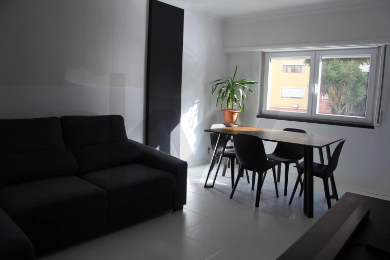 Apartamento T1 para Venda em Massamá e Monte Abraão Foto 3