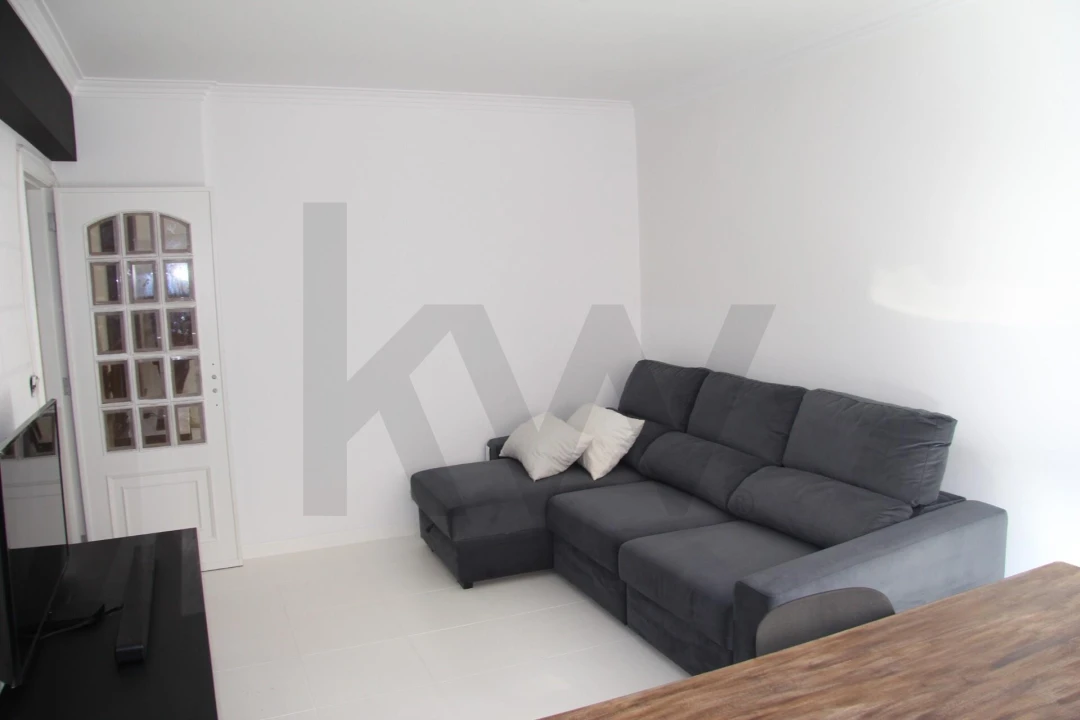 Apartamento T1 para Venda em Massamá e Monte Abraão Foto 5