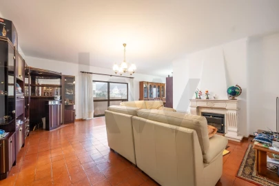 Apartamento T4 para Venda em Santo Antonio dos Olivais