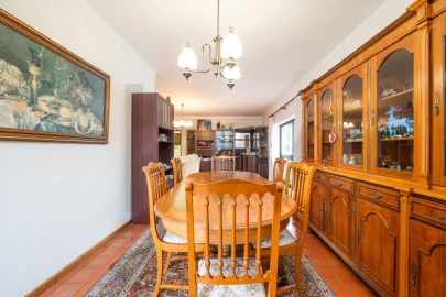 Apartamento T4 para Venda em Santo Antonio dos Olivais