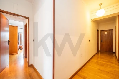 Apartamento T4 para Venda em Santo Antonio dos Olivais