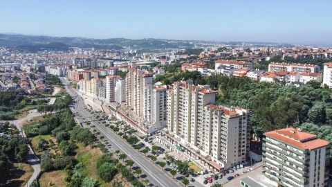 Apartamento T4 para Venda em Santo Antonio dos Olivais