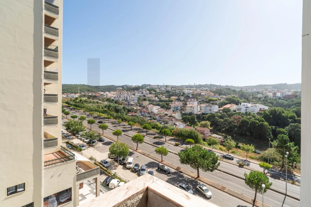 Apartamento T4 para Venda em Santo Antonio dos Olivais Foto 35