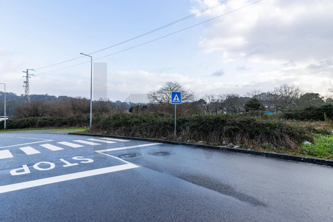 Terreno para Venda em Argoncilhe Foto 8