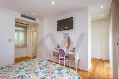 Apartamento T3 para Arrendamento em Areeiro