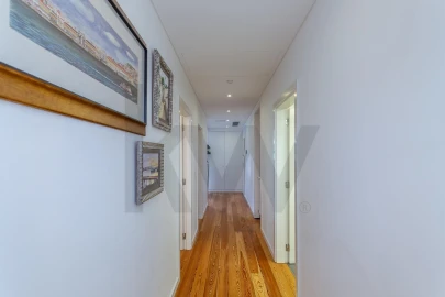 Apartamento T3 para Arrendamento em Areeiro