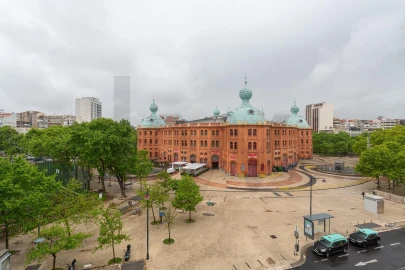 Apartamento T3 para Arrendamento em Areeiro