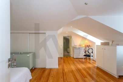 Apartamento T3 para Arrendamento em Areeiro