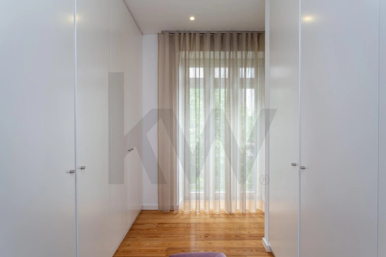 Apartamento T3 para Arrendamento em Areeiro Foto 34