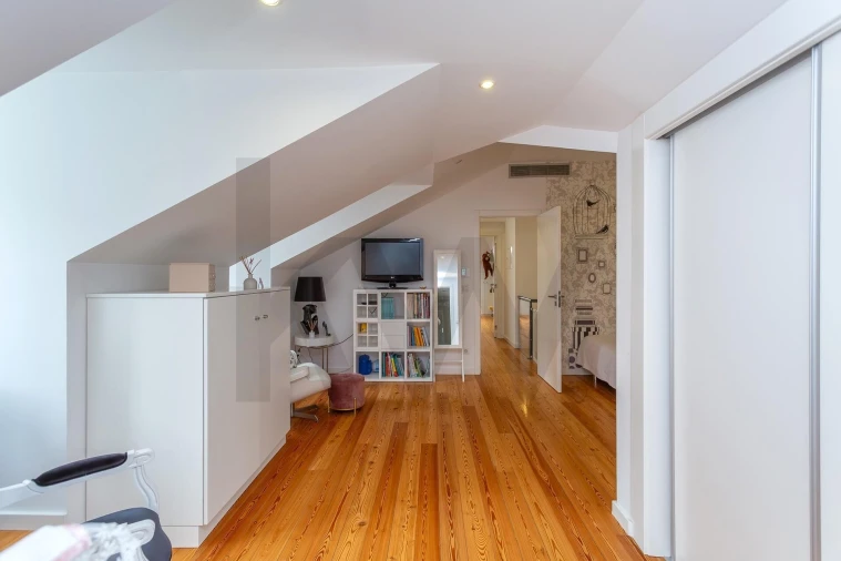 Apartamento T3 para Arrendamento em Areeiro Foto 50