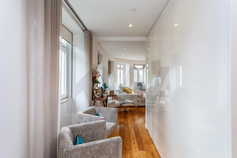 Apartamento T3 para Arrendamento em Areeiro Foto 9