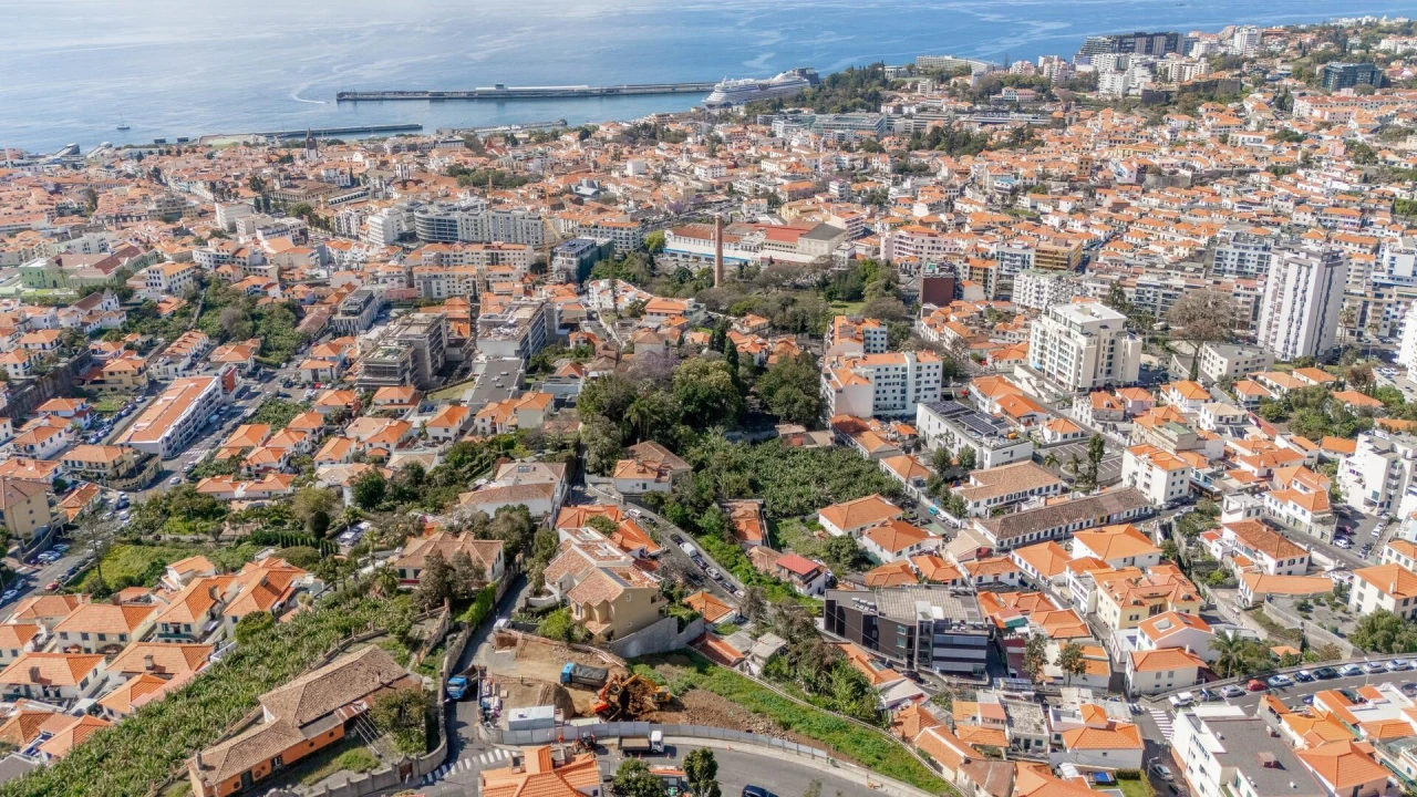 Apartamento T1 para Venda em Funchal (Santa Luzia) Foto 11
