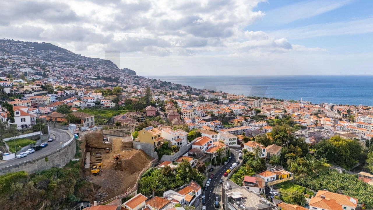 Apartamento T1 para Venda em Funchal (Santa Luzia) Foto 24