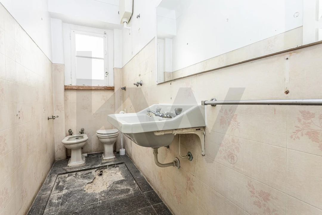 Apartamento T4 para Arrendamento em Arroios Foto 30