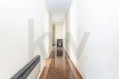 Apartamento T4 para Arrendamento em Arroios