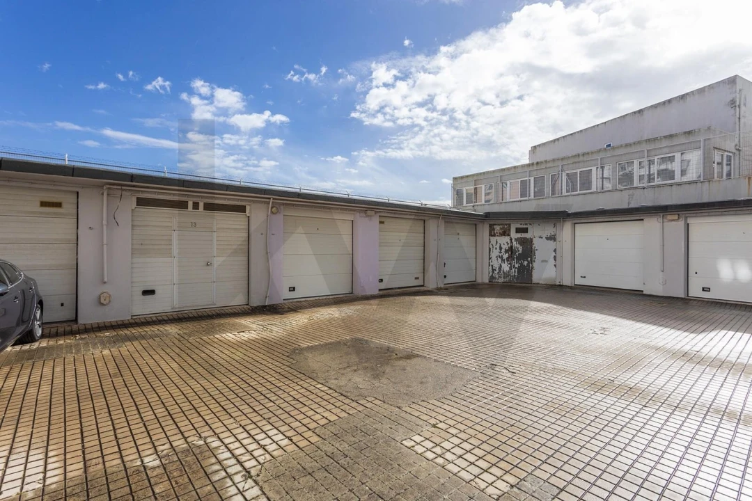 Apartamento T4 para Arrendamento em Arroios Foto 33