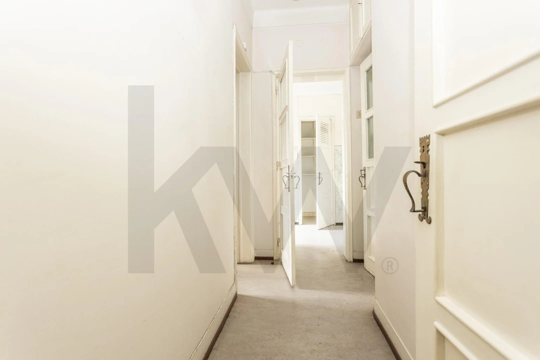Apartamento T4 para Arrendamento em Arroios Foto 25