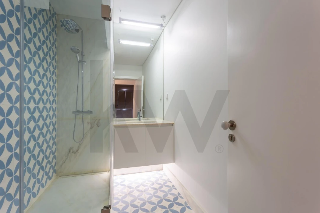 Apartamento T1 para Venda em Santa Maria Maior Foto 14