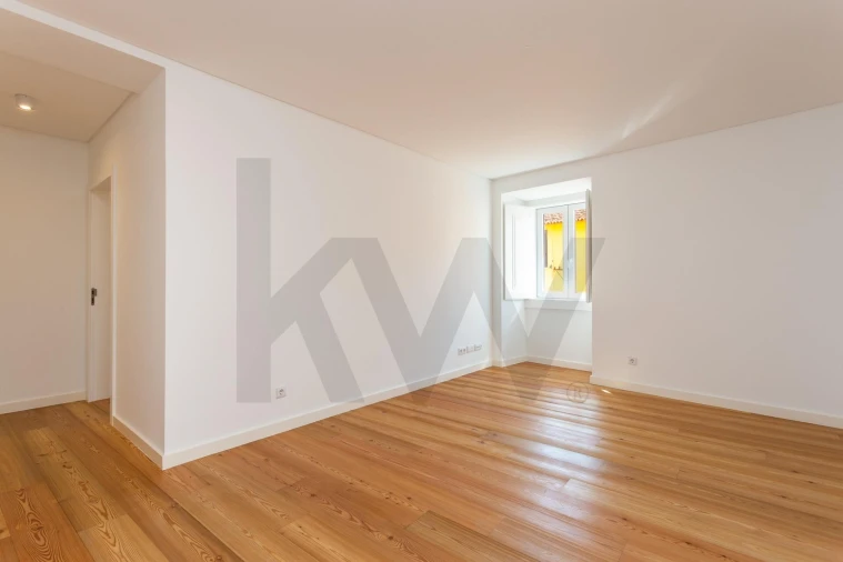Apartamento T1 para Venda em Santa Maria Maior Foto 3