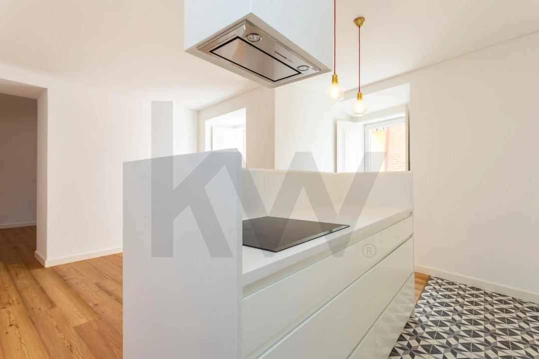 Apartamento T1 para Venda em Santa Maria Maior Foto 8