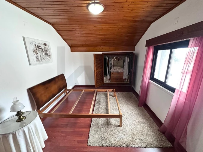 Moradia T4 para Venda em Vila do Porto Foto 14