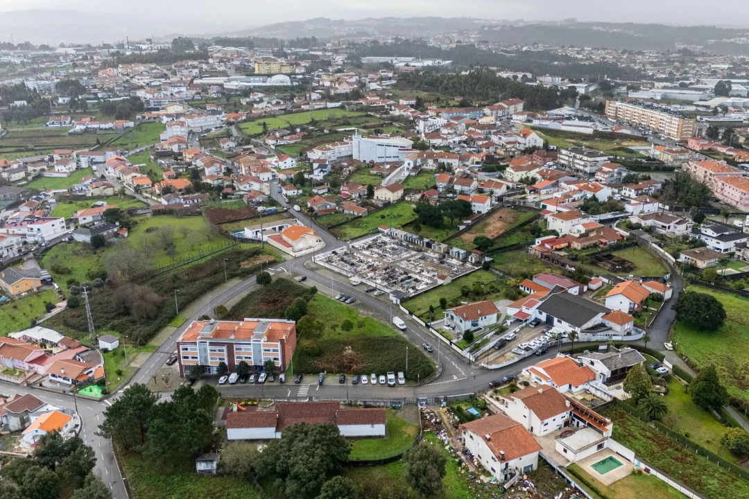 Terreno para Venda em Argoncilhe Foto 3