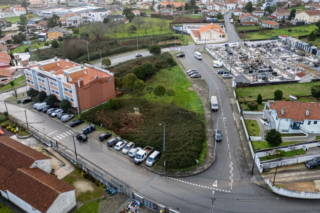 Terreno para Venda em Argoncilhe Foto 8