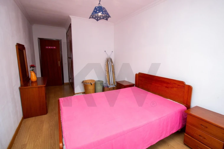 Apartamento T2 para Venda em Alpiarça Foto 11