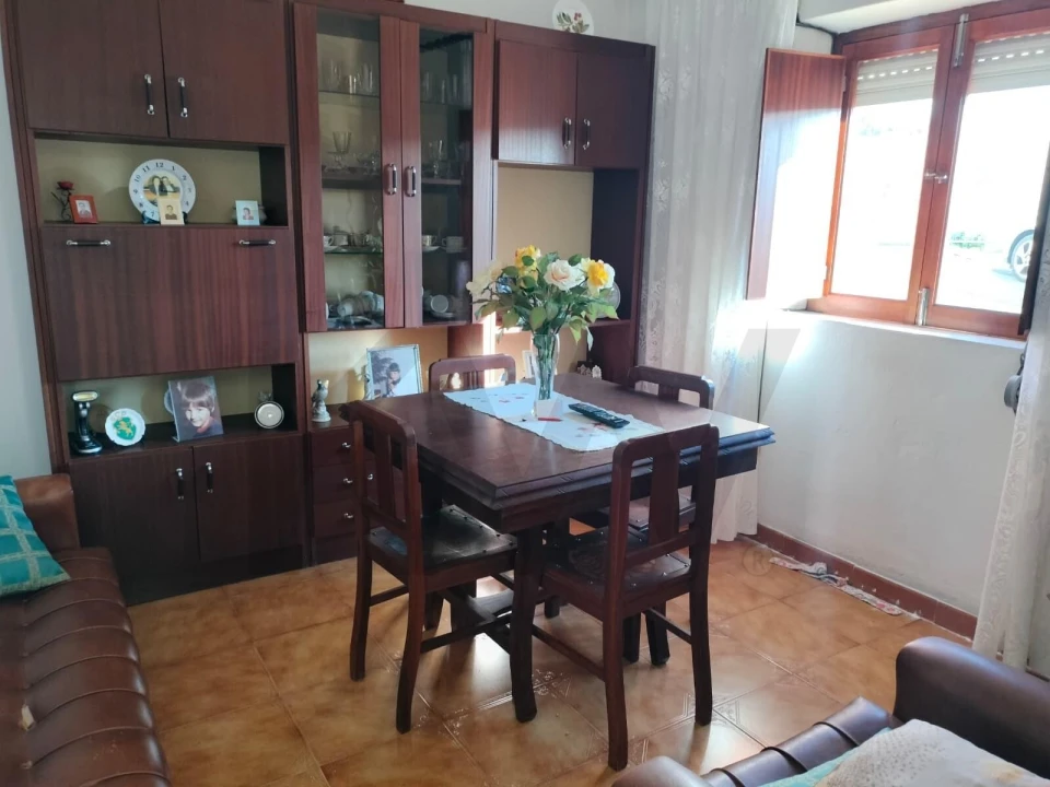 Moradia T2 para Venda em São Salvador e Santa Maria Foto 2