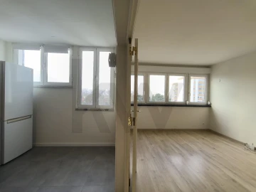 Apartamento T2 para Arrendamento em Santa Clara