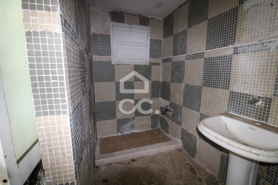 Moradia T1 para Venda em Rabo de Peixe Foto 6