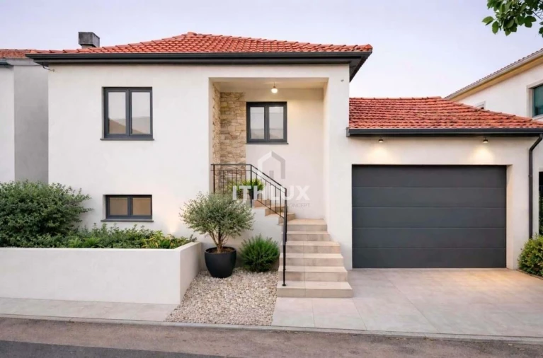 Moradia T3 para Venda em Travassô e Óis da Ribeira Foto 2