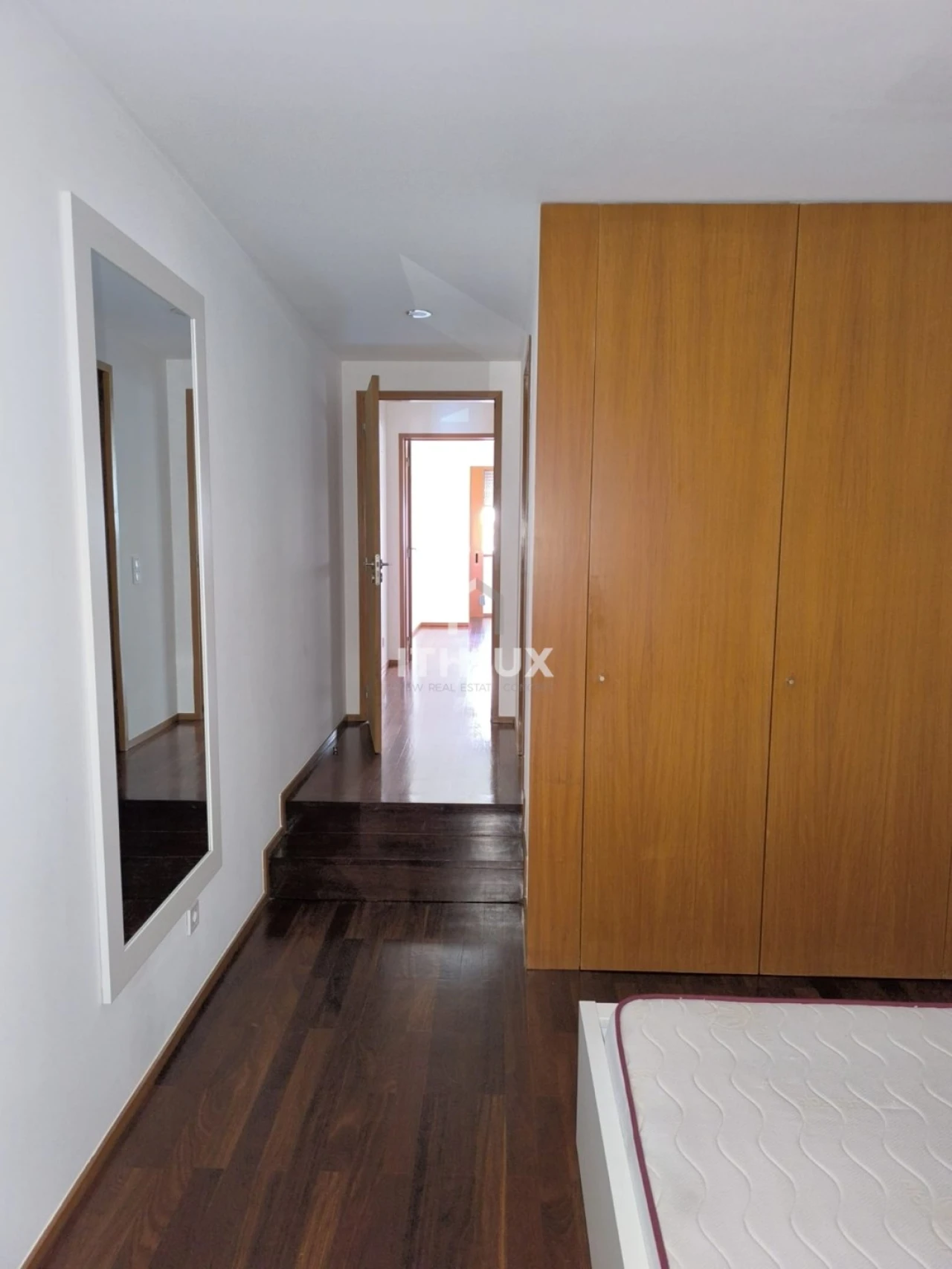 Apartamento T2 para Venda em Creixomil Foto 9