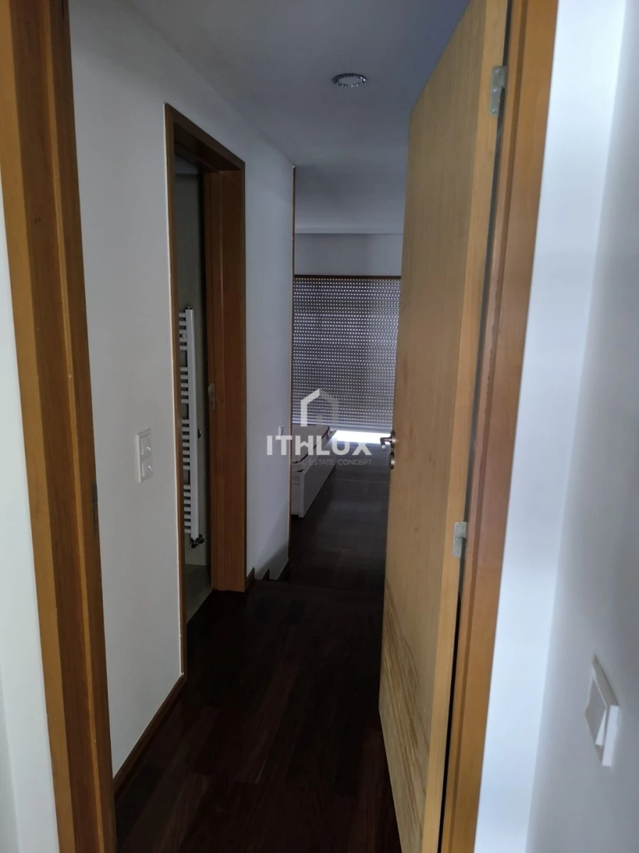 Apartamento T2 para Venda em Creixomil Foto 11