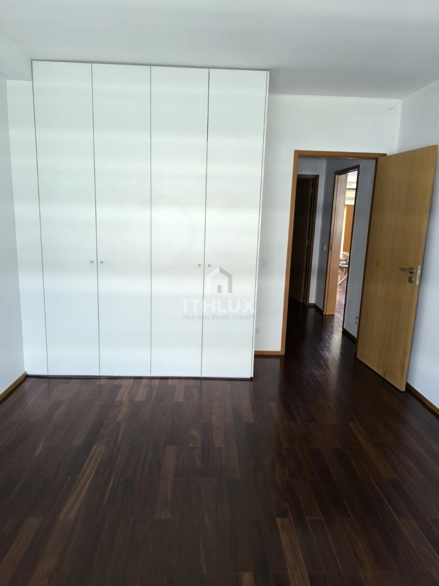 Apartamento T2 para Venda em Creixomil Foto 5