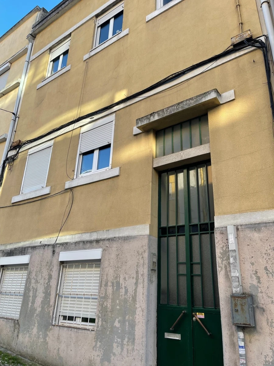 Apartamento T2 para Venda em Avenidas Novas Foto 1