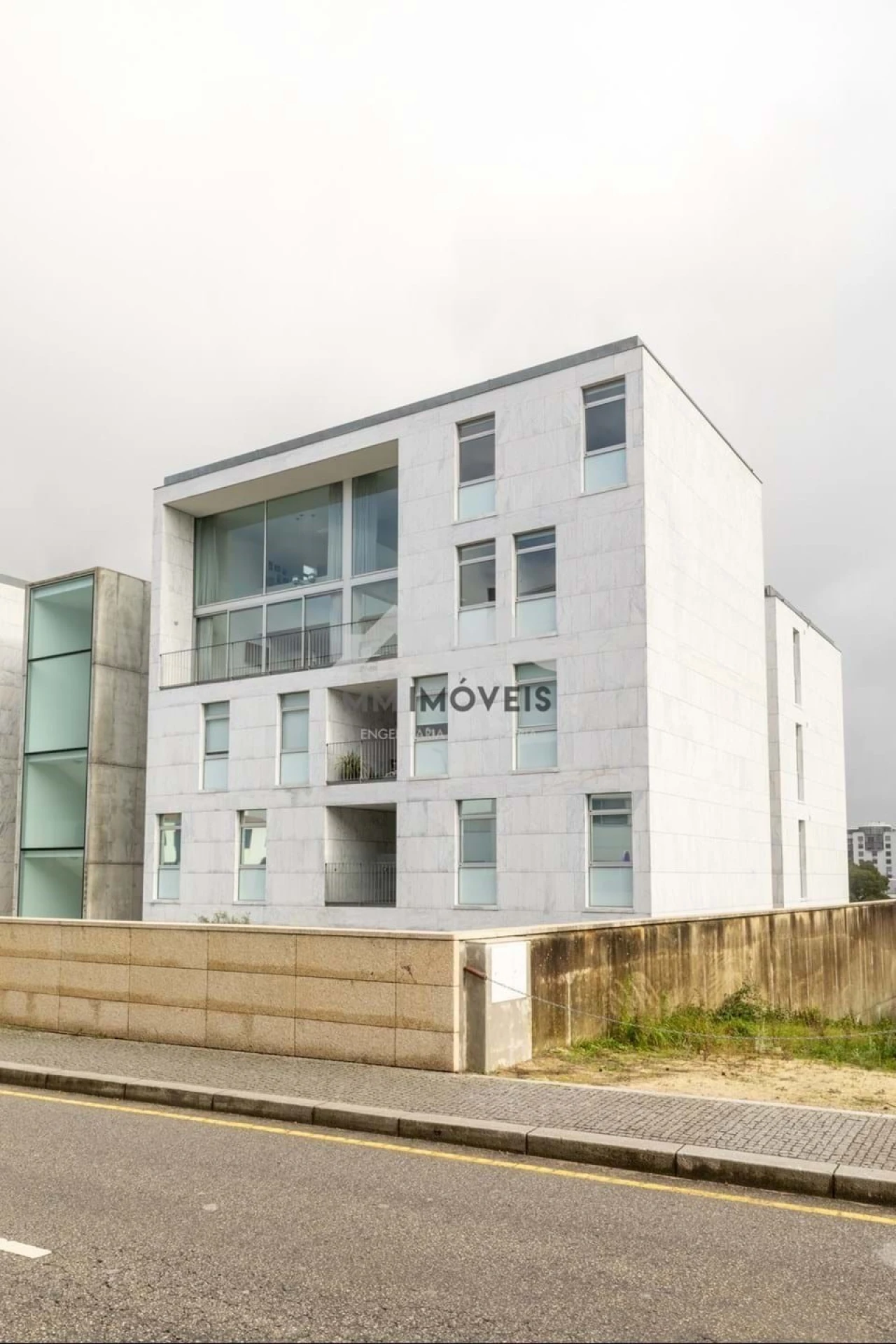 Apartamento T4 para Venda em Santa Marinha Foto 69