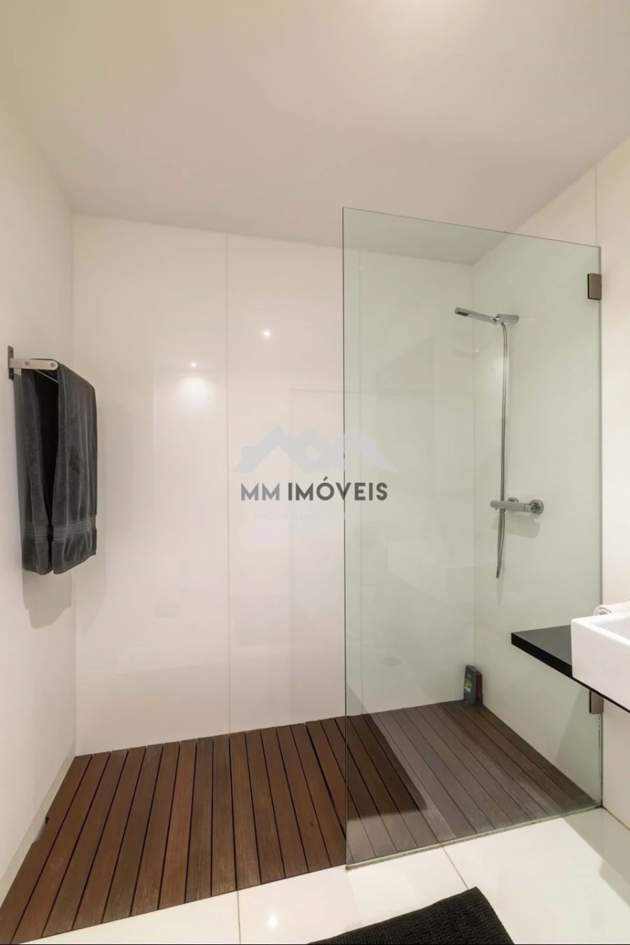 Apartamento T4 para Venda em Santa Marinha Foto 22