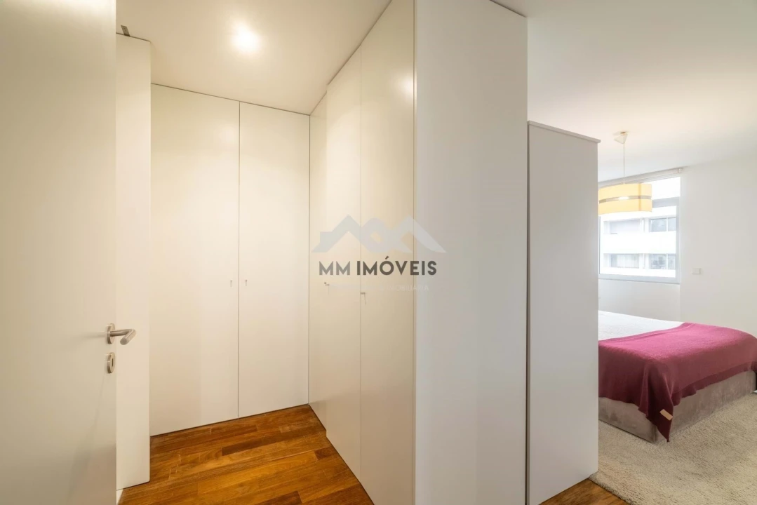 Apartamento T4 para Venda em Santa Marinha Foto 42