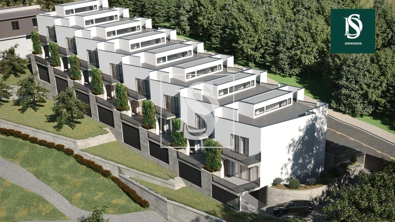 Moradia T4 para Venda em Gondomar (São Cosme), Valbom e Jovim Foto 2