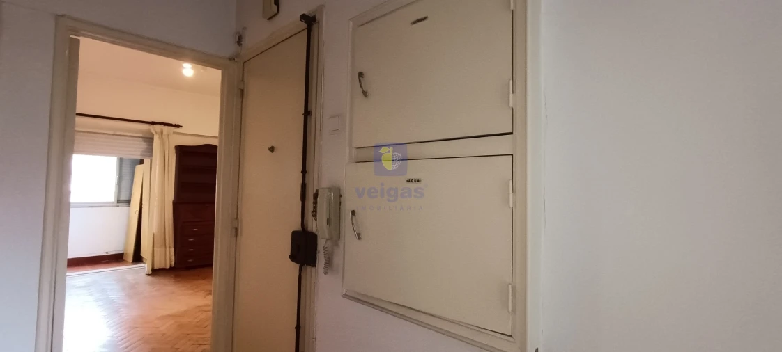 Apartamento T2 para Venda em Águas Livres Foto 13