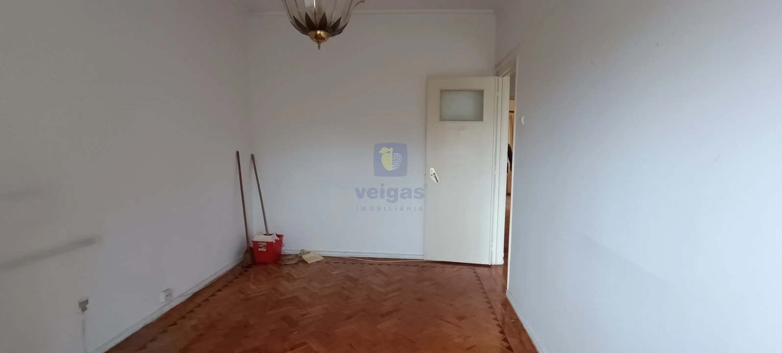 Apartamento T2 para Venda em Águas Livres Foto 10