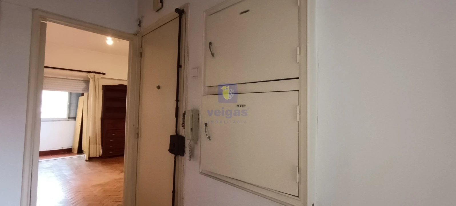 Apartamento T2 para Venda em Águas Livres Foto 13