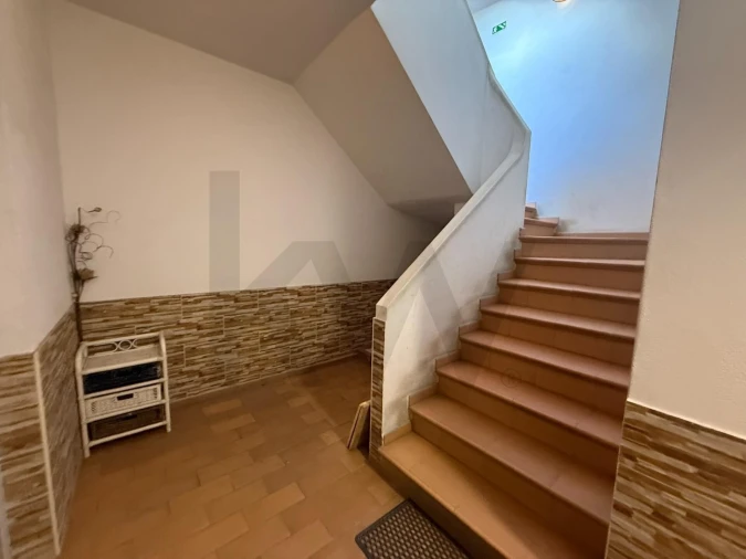 Apartamento T1 para Venda em Portimão Foto 3