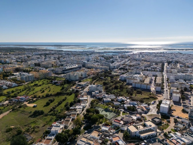 Moradia T2 para Venda em Quelfes Foto 43