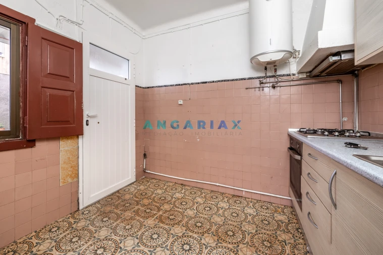 Moradia T2 para Venda em Batalha Foto 10