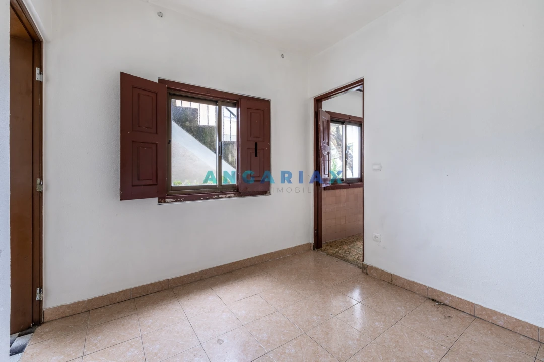 Moradia T2 para Venda em Batalha Foto 13