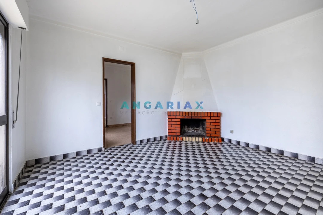 Moradia T2 para Venda em Batalha Foto 15