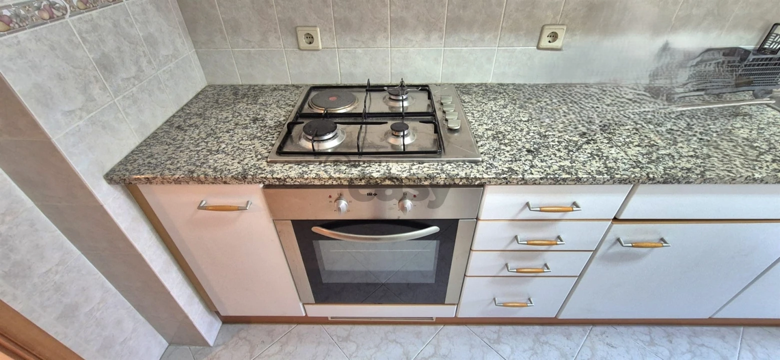 Apartamento T1 para Venda em Santa Marinha e São Pedro da Afurada Foto 21